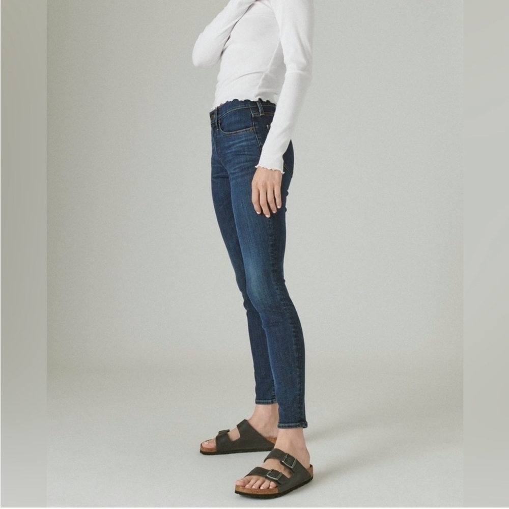 Lucky Brand Mid Rise Skinny Ava Jeans